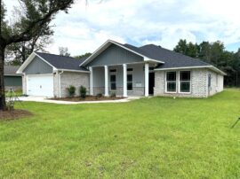 5249-barnett-rd-front of house