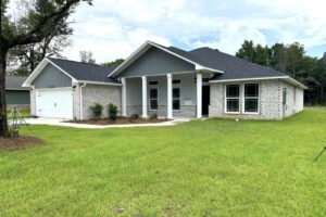 5249-barnett-rd-front of house